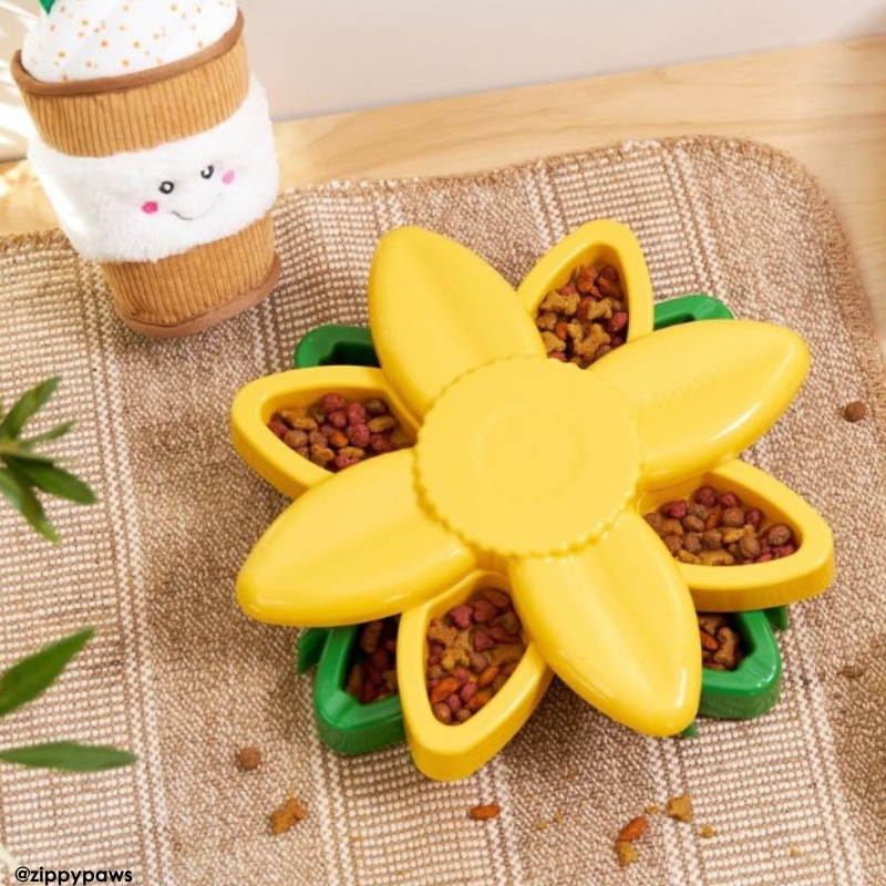 ZippyPaws SmartyPaws Puzzler Sunflower Dog Toy