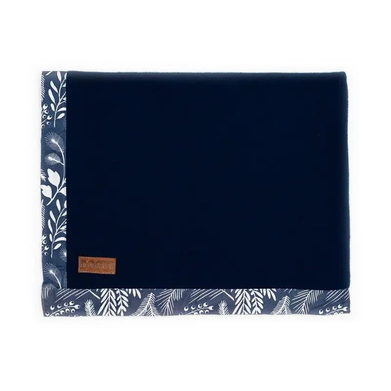dogue-wildflower-fleece-dog-blanket-navy