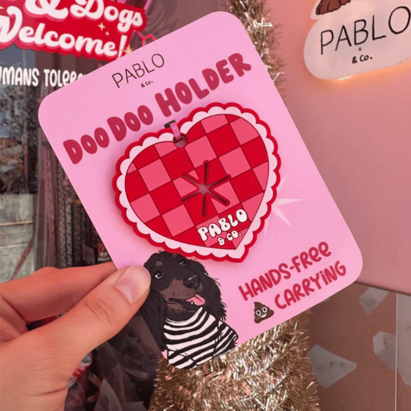 Pablo & Co Lots of Love Doo Doo Holder