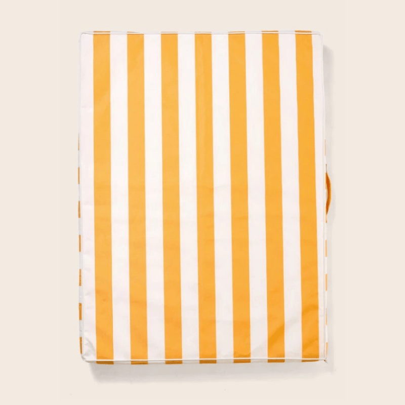 Snooza Alfresco Outdoor Dog Bed