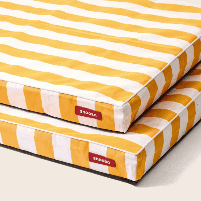 Snooza Alfresco Outdoor Dog Bed