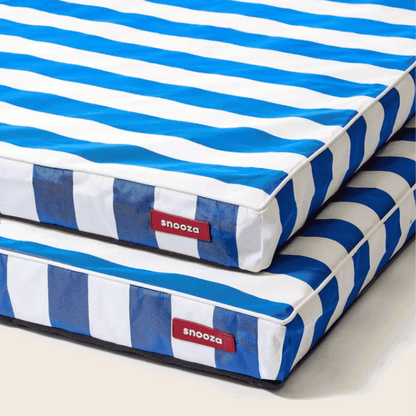 Snooza Alfresco Outdoor Dog Bed